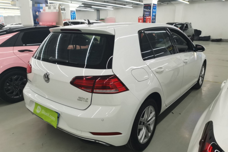 大众 高尔夫 2019款 280TSI DSG舒适型 国VI车身外观7