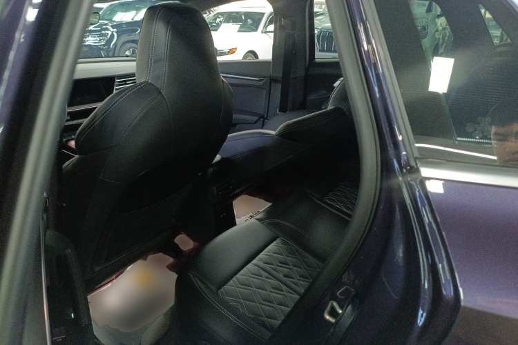 奥迪A3 2025款 Sportback 35TFSI 飞驰尊享型中控内饰7004