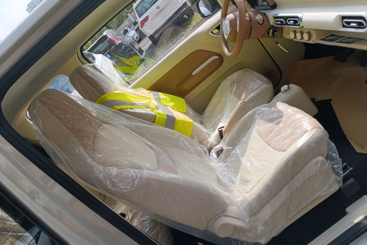 五菱汽车 宏光MINIEV 2024款 第三代 215km 青春版局部细节41