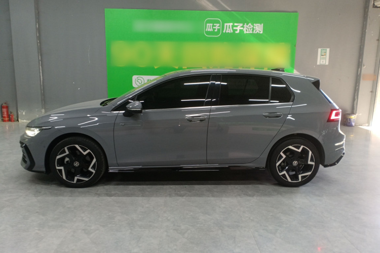 大众 高尔夫 2025款 300TSI R-Line车身外观4