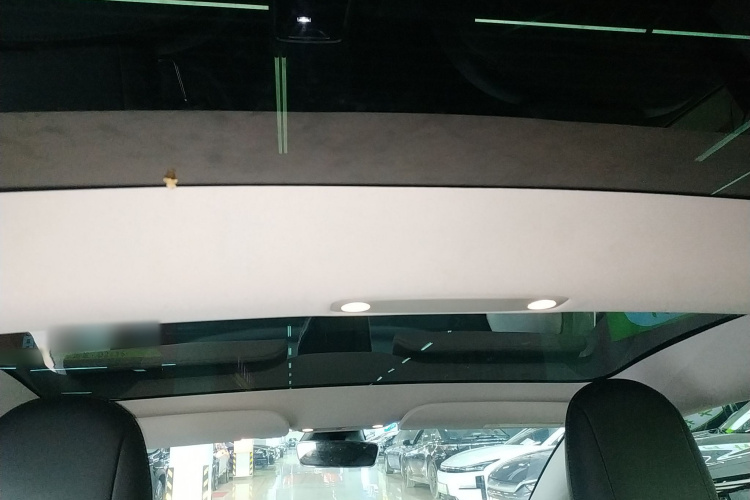 特斯拉 Model 3 2022款 后轮驱动版局部细节22