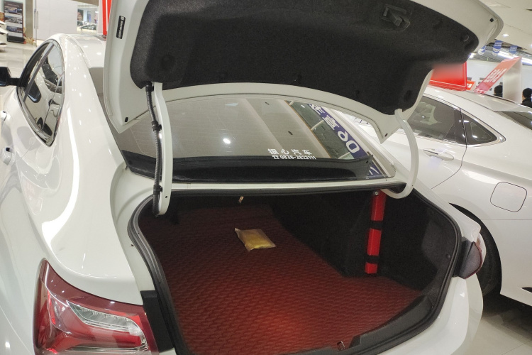 雪佛兰 迈锐宝XL 2022款 Redline 550T 自动锐联版局部细节23