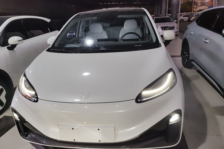 ARCFOX极狐 极狐考拉S 2024款 AIR车身外观2