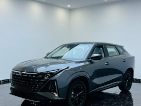 长安UNI-Z新能源 2024款 蓝鲸智电iDD 125km 领先型