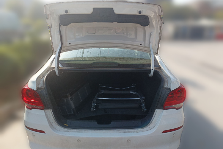 雪佛兰 科沃兹 2018款 320 自动欣享天窗版局部细节23