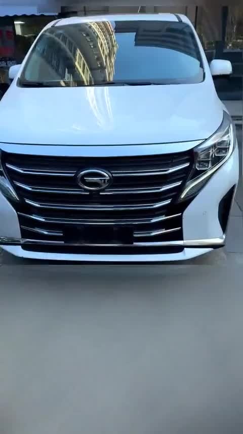 广汽传祺 传祺M8 2021款 领秀系列 390T 至尊版讲解2