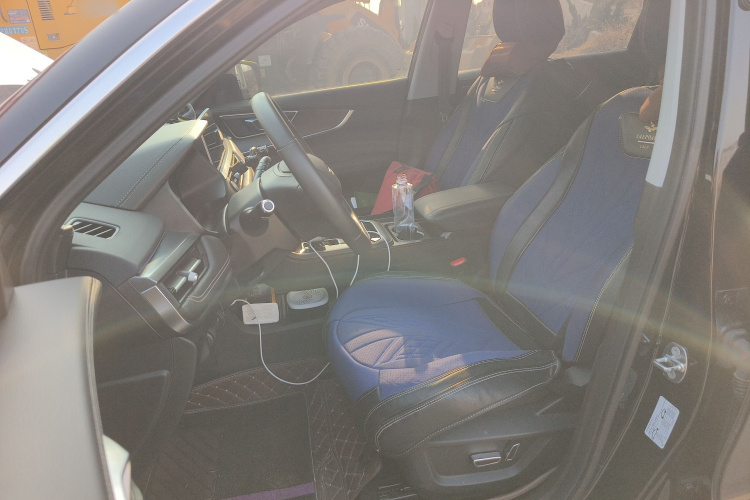 奇瑞 瑞虎8 2023款 230TCI 自动进阶版中控内饰19