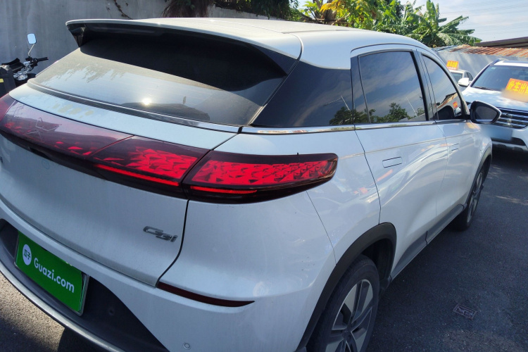 小鹏G3 2021款 G3i 460G车身外观7