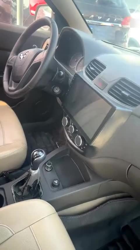 五菱汽车 五菱宏光 2014款 1.5L S标准型讲解1