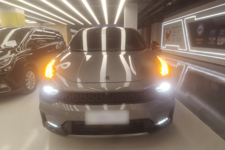 领克05 2020款 2.0TD 四驱劲Halo车身外观2