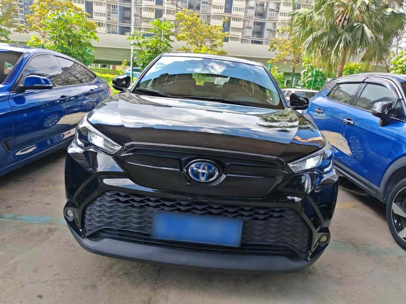 丰田 锋兰达 2023款 2.0L 智能电混双擎 领先版(1)