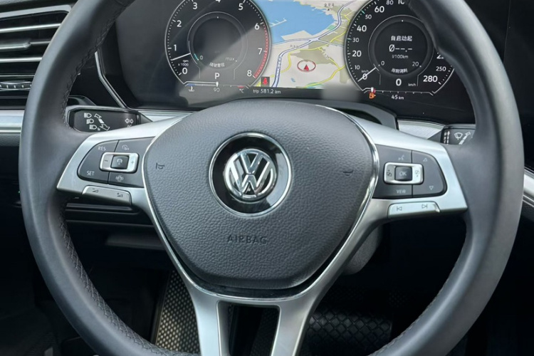 大众 途锐 2019款 3.0TSI 锐锋版 国VI中控内饰7001