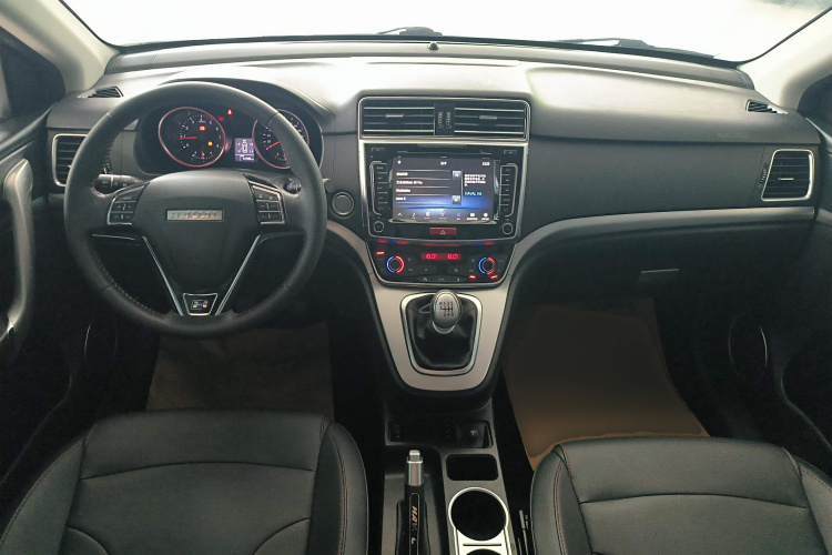 哈弗H6 2017款 蓝标 运动版 1.5T 手动两驱精英型中控内饰12