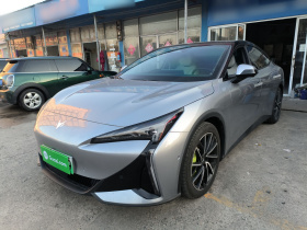 ARCFOX极狐 极狐 阿尔法S5 2024款 708MAX 200kW