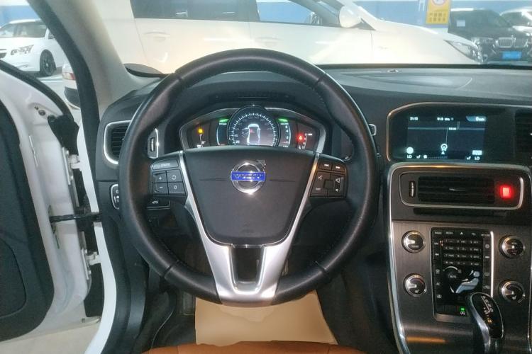 沃尔沃S60 2016款 S60L T5 智驭版局部细节13