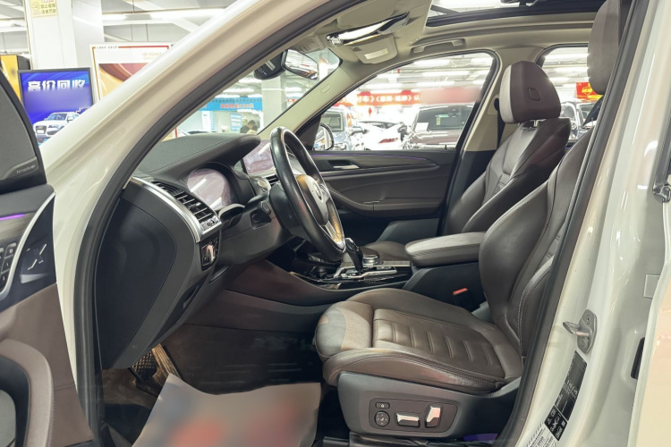 宝马X3 2020款 xDrive28i 豪华套装中控内饰7002