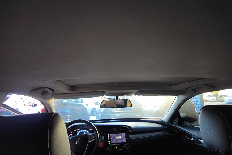 本田 思域 2016款 220TURBO CVT豪华版中控内饰22