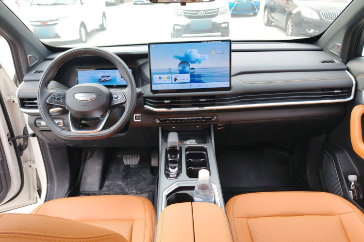 吉利汽车 豪越L 2024款 2.0T DCT旗舰型中控内饰12