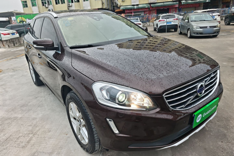 沃尔沃XC60 2017款 T5 智行升级版车身外观3