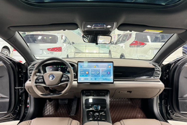 比亚迪 汉 2021款 EV 标准续航版豪华型中控内饰7006