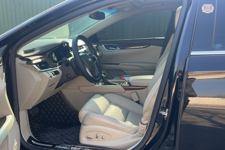 凯迪拉克XTS 2017款 28T 精英型中控内饰7003