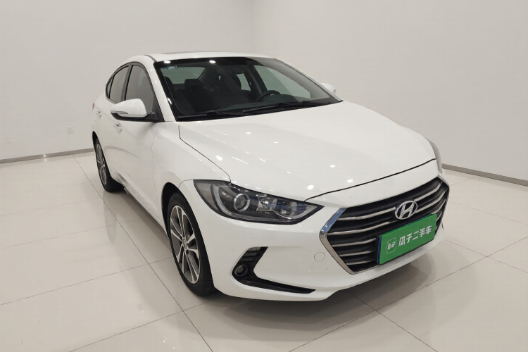 现代 领动 2016款 1.6L 自动智炫·精英型车身外观3