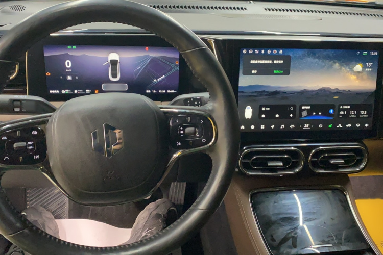 零跑汽车 零跑C01 2023款 增程 316 智享版中控内饰7003