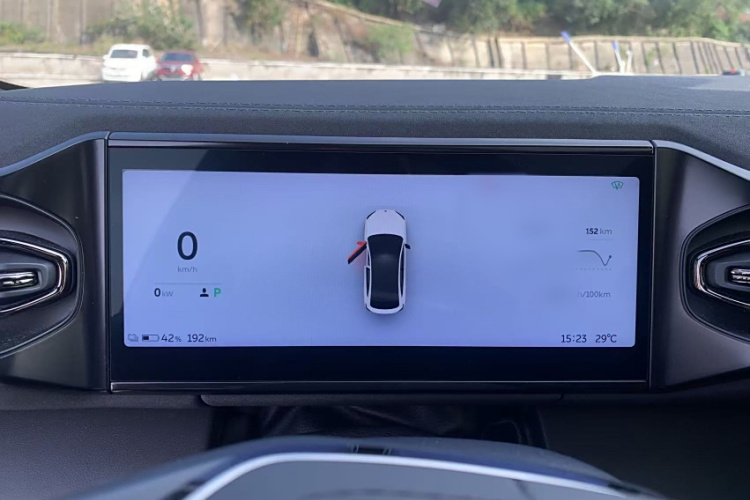 蔚来EC6 2022款 75kWh 运动版局部细节14