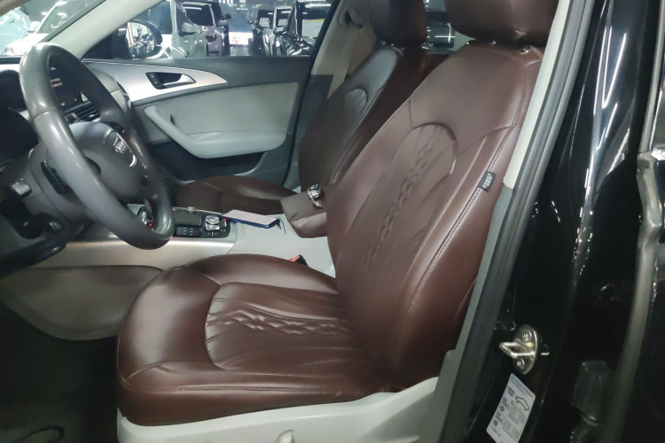 奥迪A6L 2015款 TFSI 百万纪念智领型局部细节19