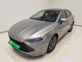 比亚迪 秦PLUS 2023款 冠军版 DM-i 55KM领先型