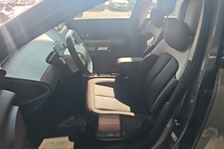 firefly萤火虫 2025款 发光版中控内饰19