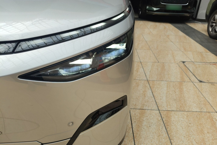 小鹏X9 2024款 702超长续航Max局部细节36