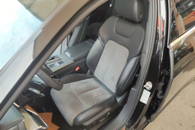 奥迪A6L 2019款 45 TFSI 臻选动感型局部细节19