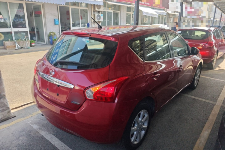 日产 骐达TIIDA 2014款 1.6L CVT舒适型车身外观7