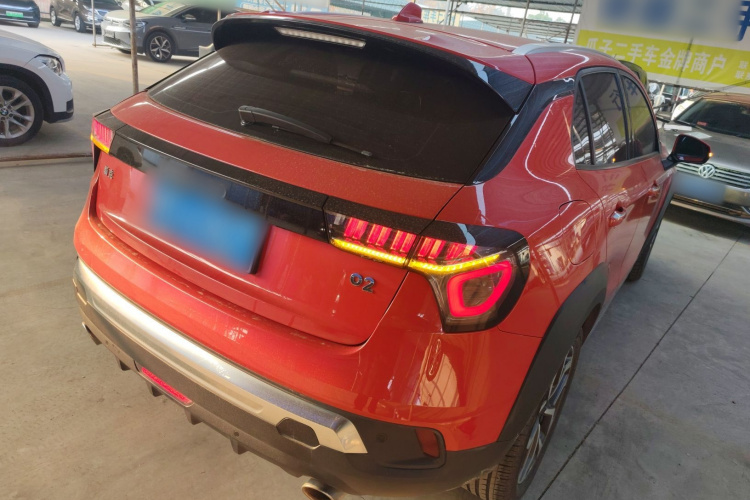 领克02 2019款 1.5T DCT两驱劲版 国VI车身外观7