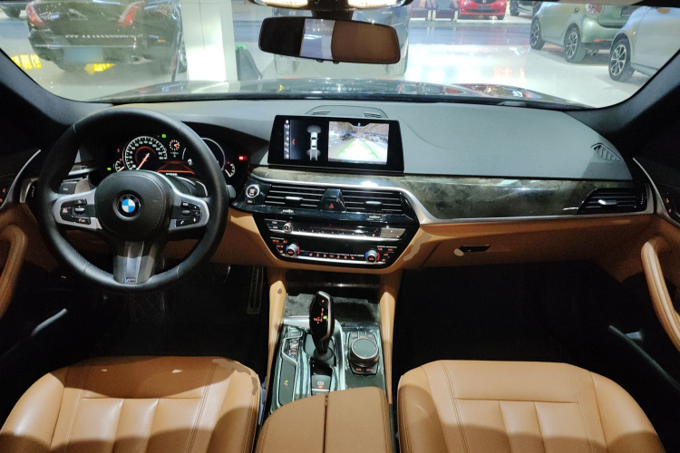 宝马5系 2018款 530Li xDrive M运动套装中控内饰7002