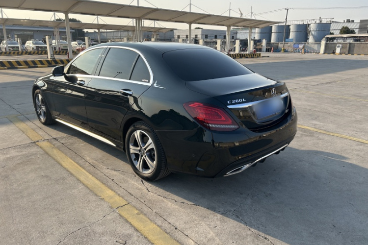 奔驰C级 2021款 C 260 L 运动版车身外观6003