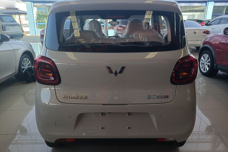 五菱汽车 宏光MINIEV 2025款 四门版 进阶款车身外观6004