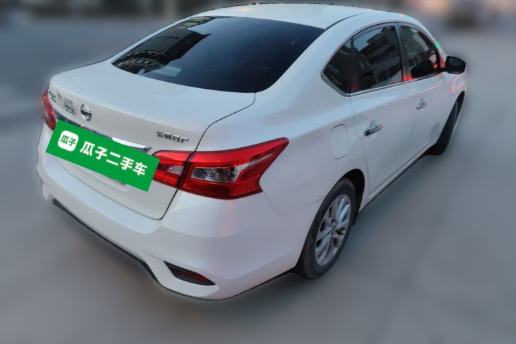 日产 轩逸 2021款 经典 1.6XL CVT豪华版车身外观7