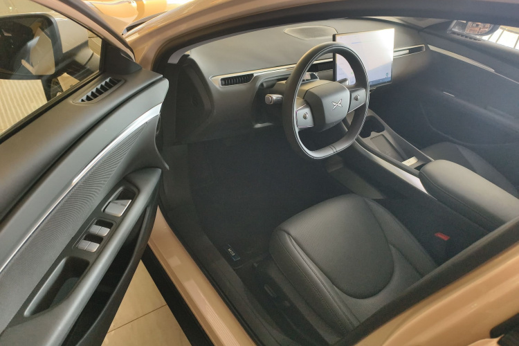 小鹏MONA M03 2024款 620 超长续航中控内饰7003