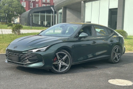 名爵 MG7 2023款 2.0T 自动Trophy+激擎耀世版