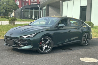 名爵 MG7 2023款 2.0T 自动Trophy+激擎耀世版