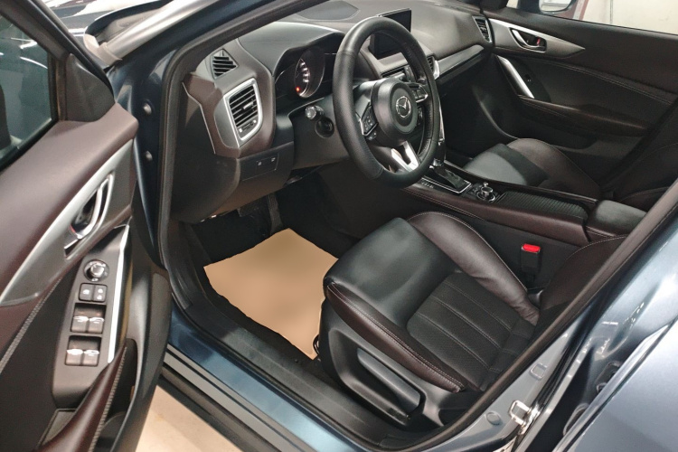 马自达CX-4 2018款 2.0L 自动两驱蓝天品位升级版 国VI中控内饰7003