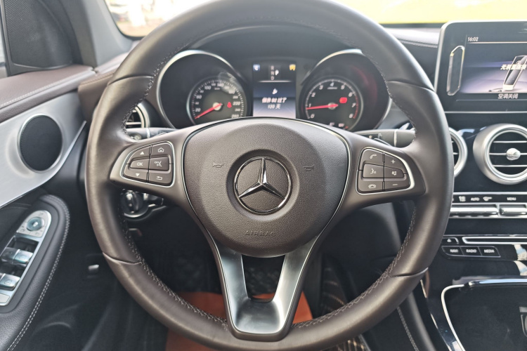 奔驰GLC 2019款 GLC 200 L 4MATIC局部细节13