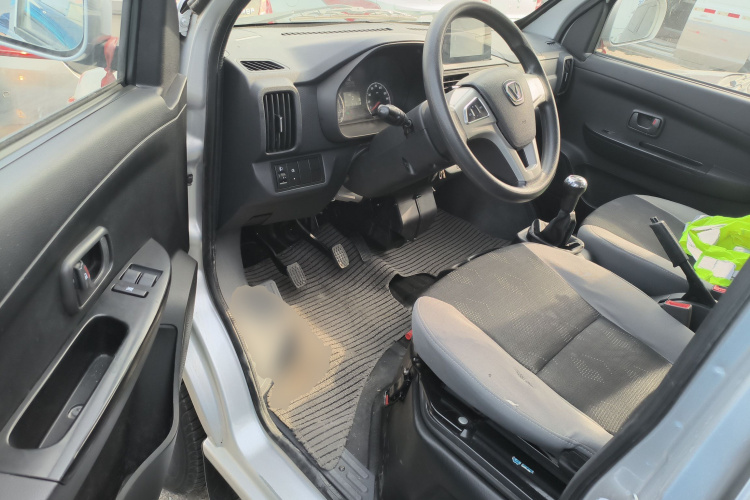 成功汽车 斑马 2022款 1.5L舒适型双排栏板 DAM15KR中控内饰20