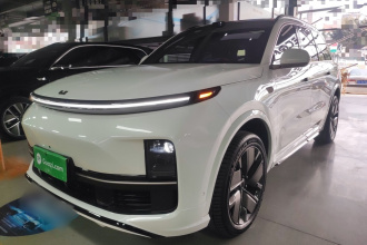 理想汽车 理想L9 2025款 Ultra 智能焕新版