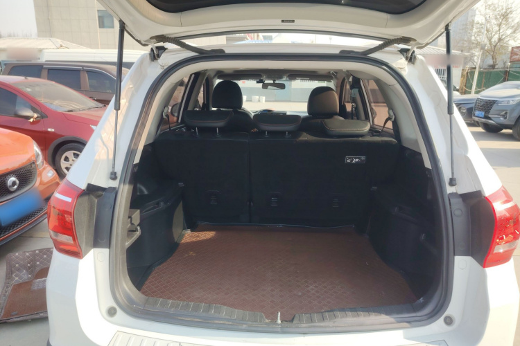 哈弗H6 2017款 红标 运动版 1.5T 自动两驱豪华型机舱底盘23