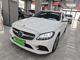 奔驰C级 2019款 C 180 L 时尚型运动版