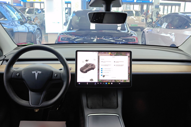 特斯拉 Model Y 2021款 标准续航后驱版中控内饰12