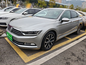 大众 迈腾 2017款 330TSI DSG 尊贵型